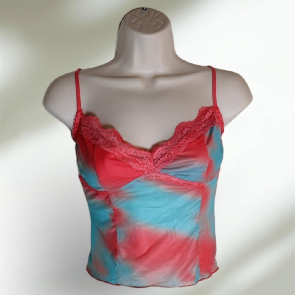 size m y2k lace trim pink & blue cami top